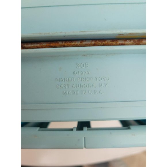 Vintage Fisher Price Mobile TV Van - Picture 5 of 5